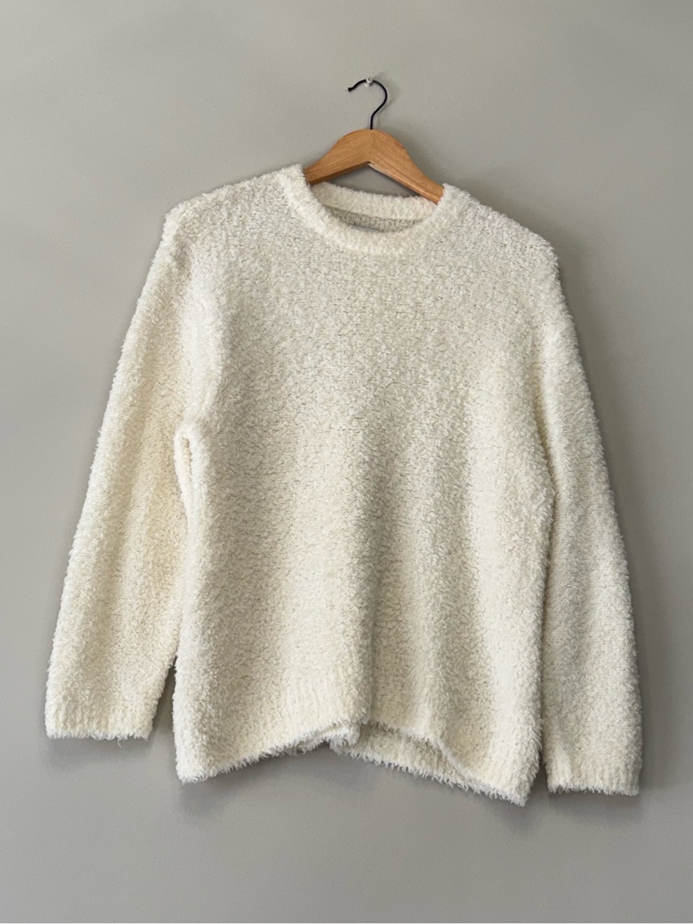 Pistola Ivory Cream Wool & Acrylic Blend Knit Plush Relaxed Crewneck Sweater Top